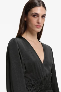 Midi-length dress in crinkle satin