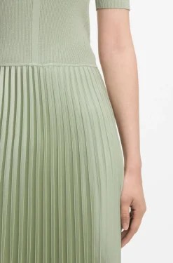 Mixed-material dress with plissé skirt
