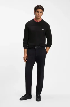 Mixed-structure sweater with moisture management