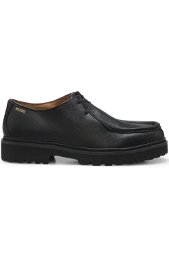 Moccasin-inspired Derby shoes in tumbled leather