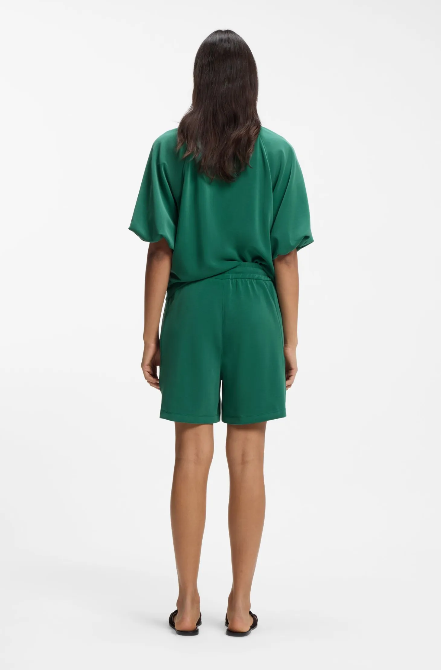 Modal-blend shorts with dividing seams