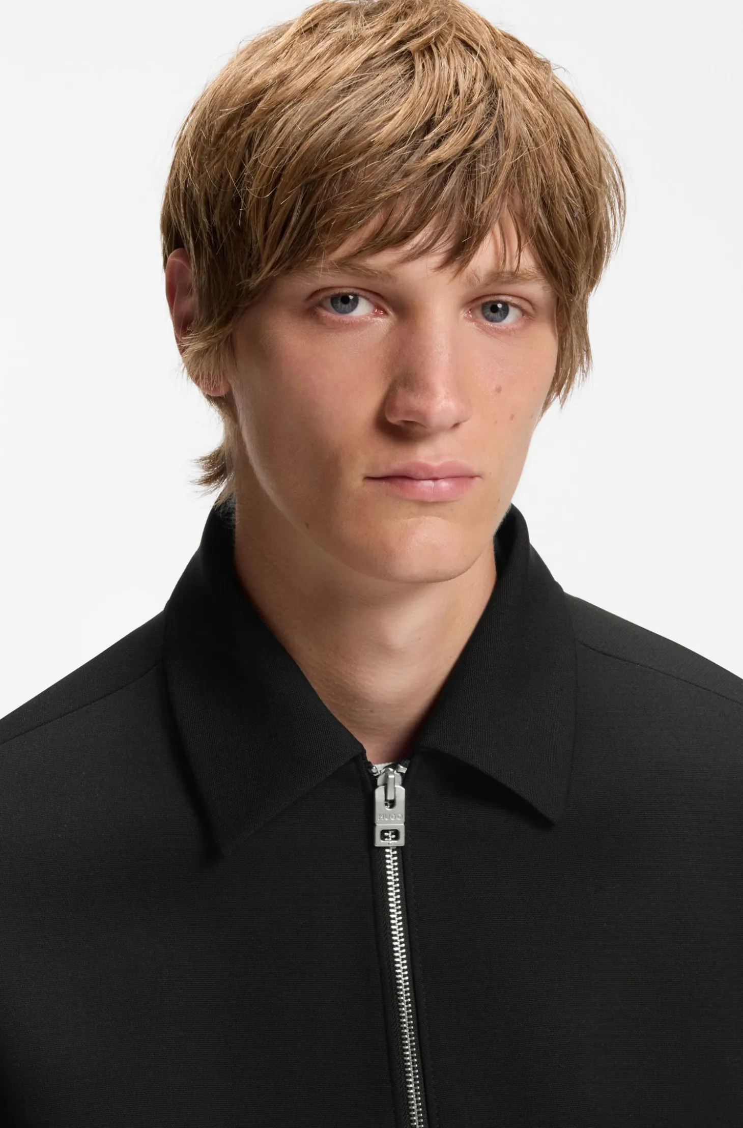 Modern-fit jacket in performance-stretch canvas