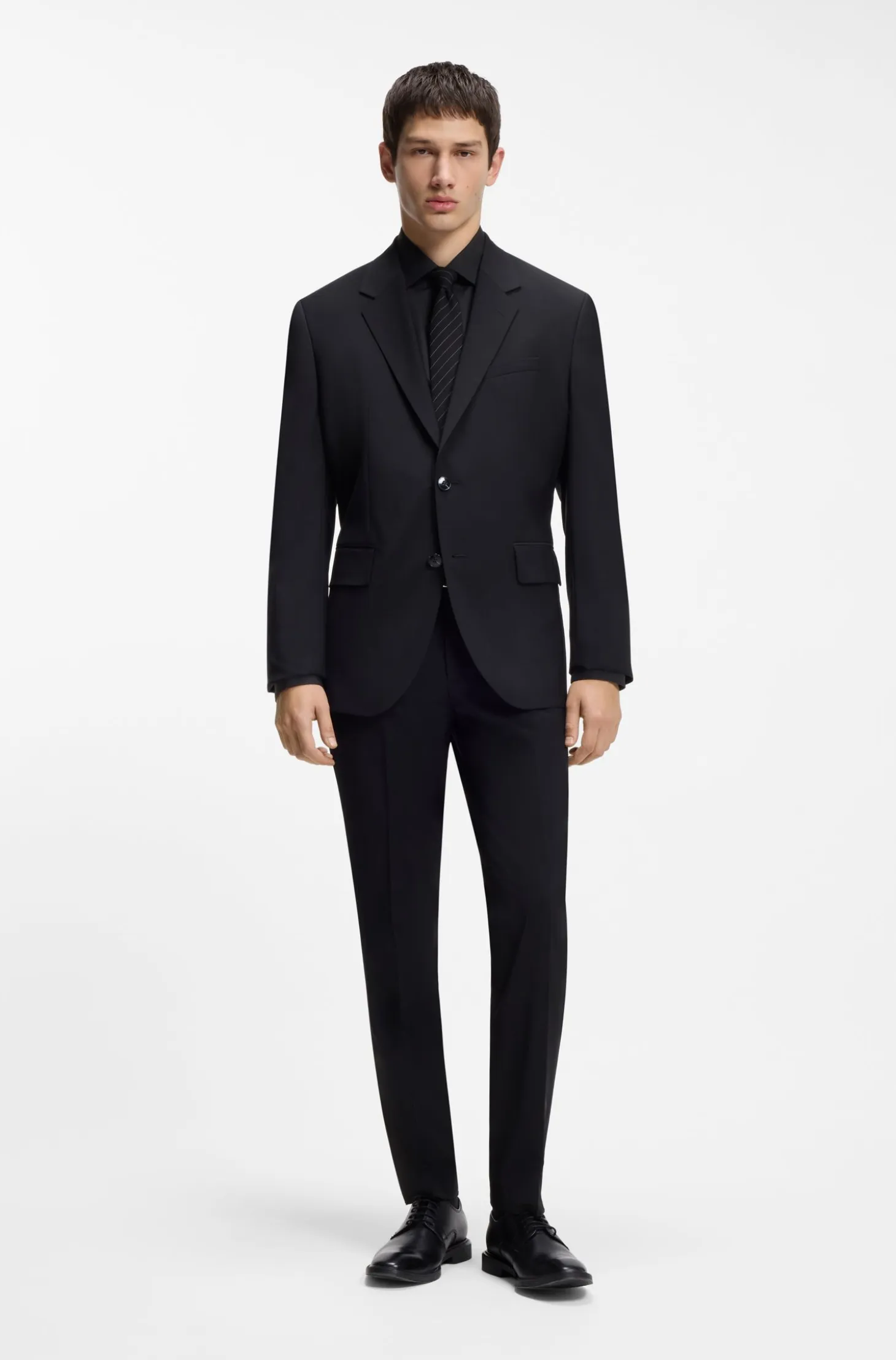 Modern-fit shirt in easy-iron cotton poplin
