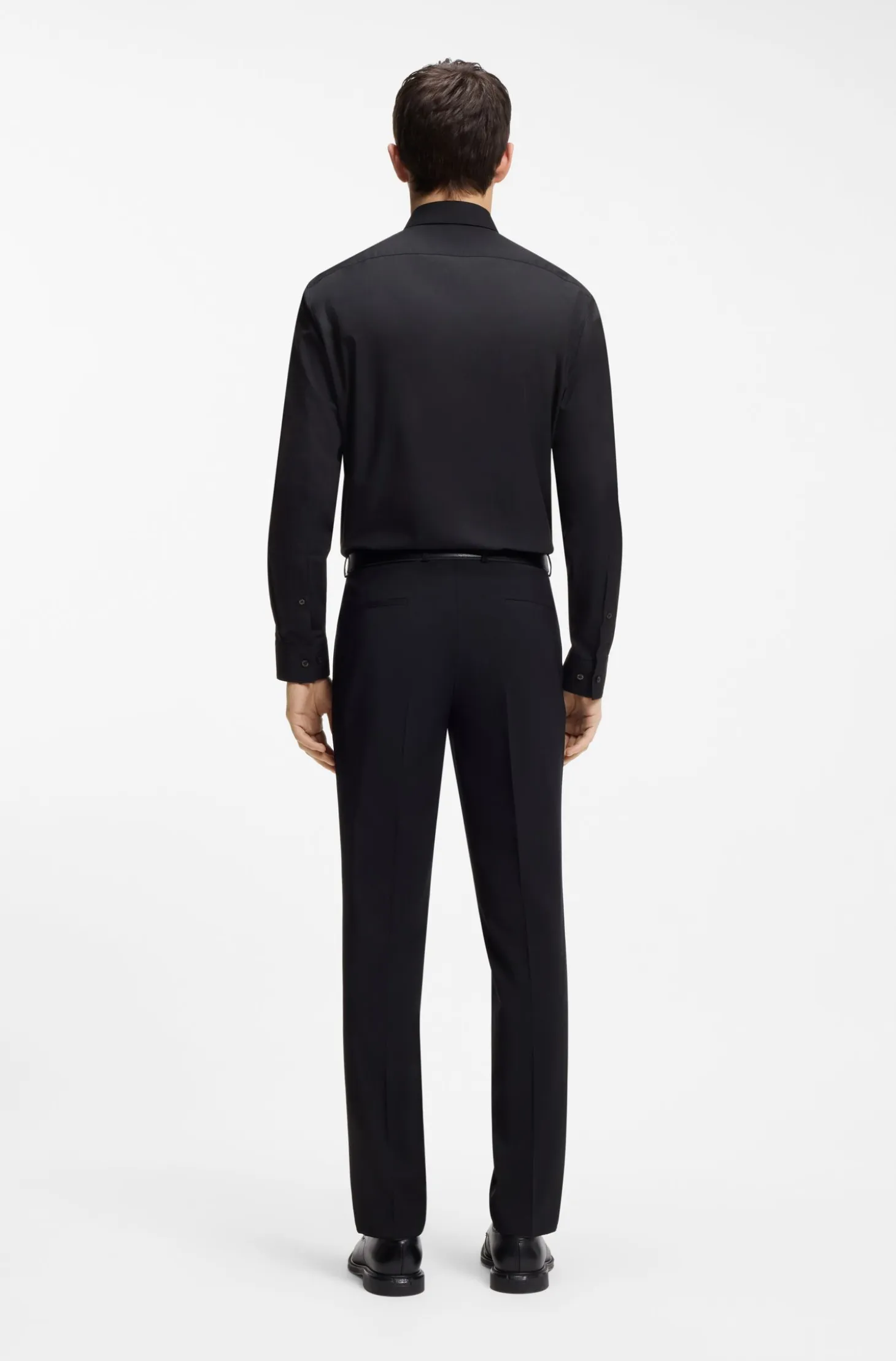 Modern-fit shirt in easy-iron cotton poplin