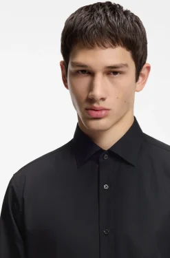 Modern-fit shirt in easy-iron cotton poplin