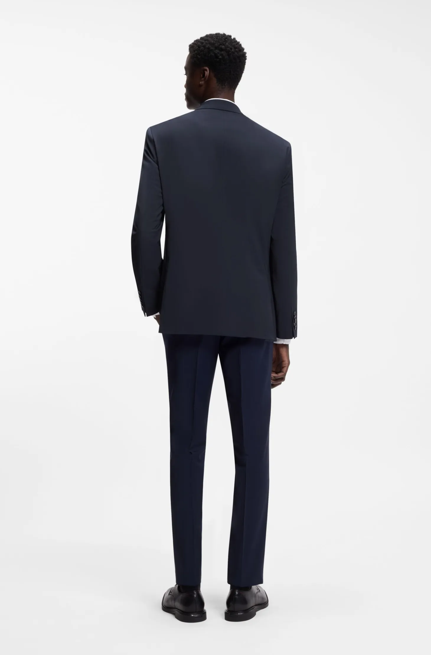 Modern-fit suit jacket in a stretch-wool blend