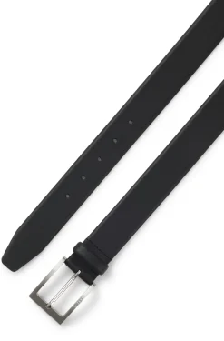 Nappa-leather belt with pin buckle