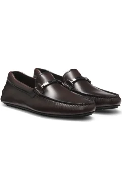 Nappa-leather driver shoes with branded hardware