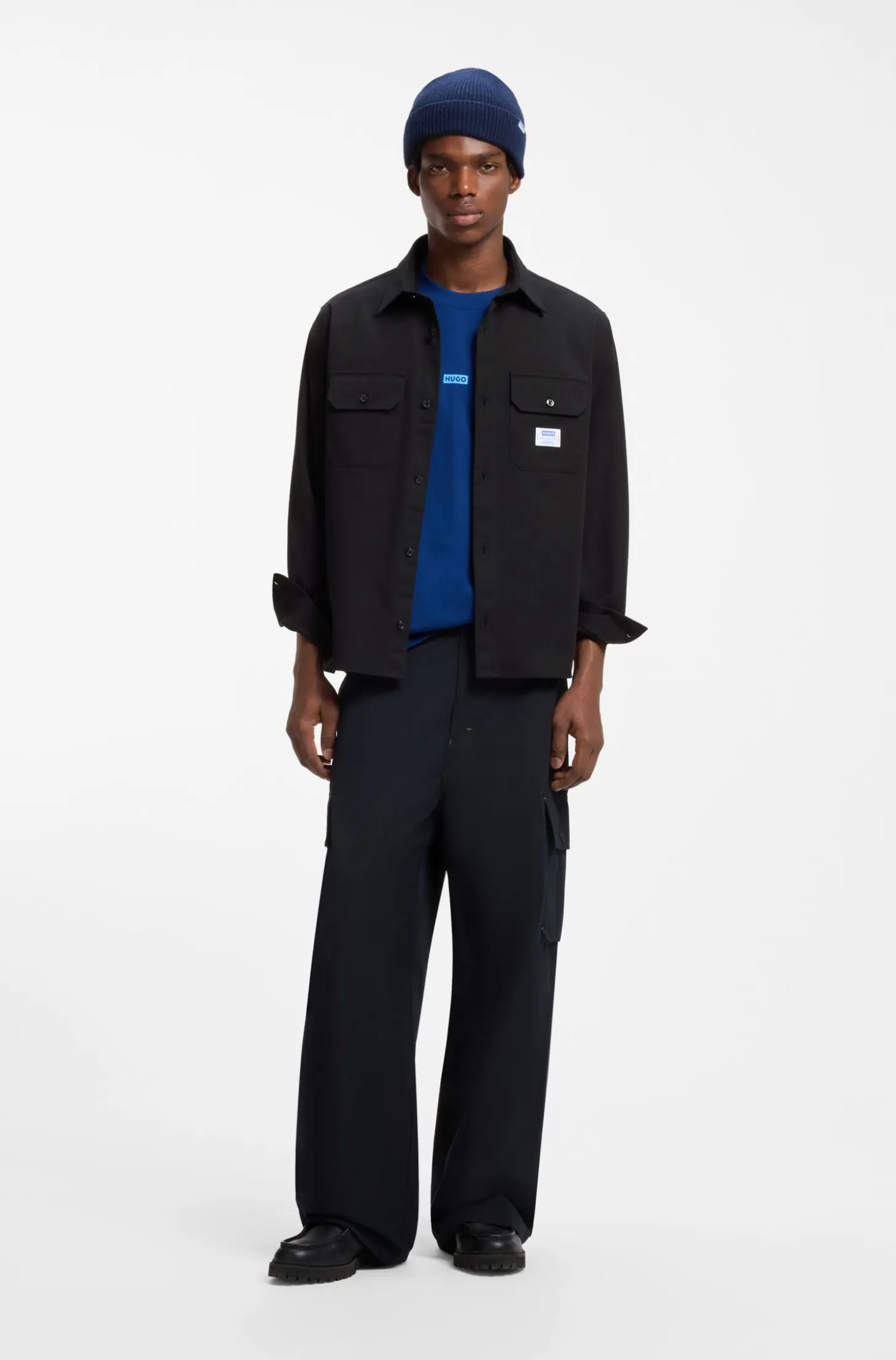 Oversized-fit shirt in cotton with flap chest pockets