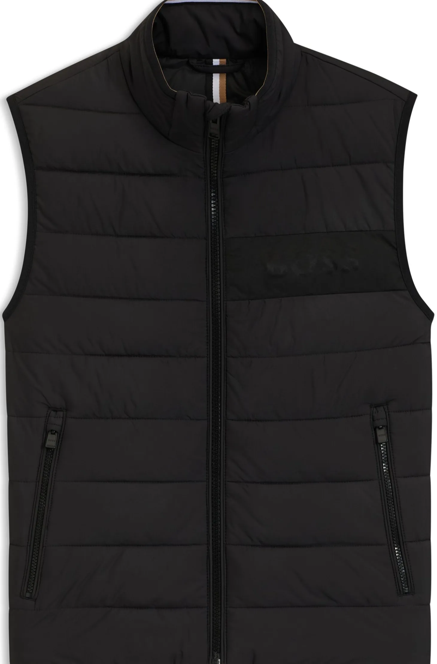 Padded gilet with a protective stand collar