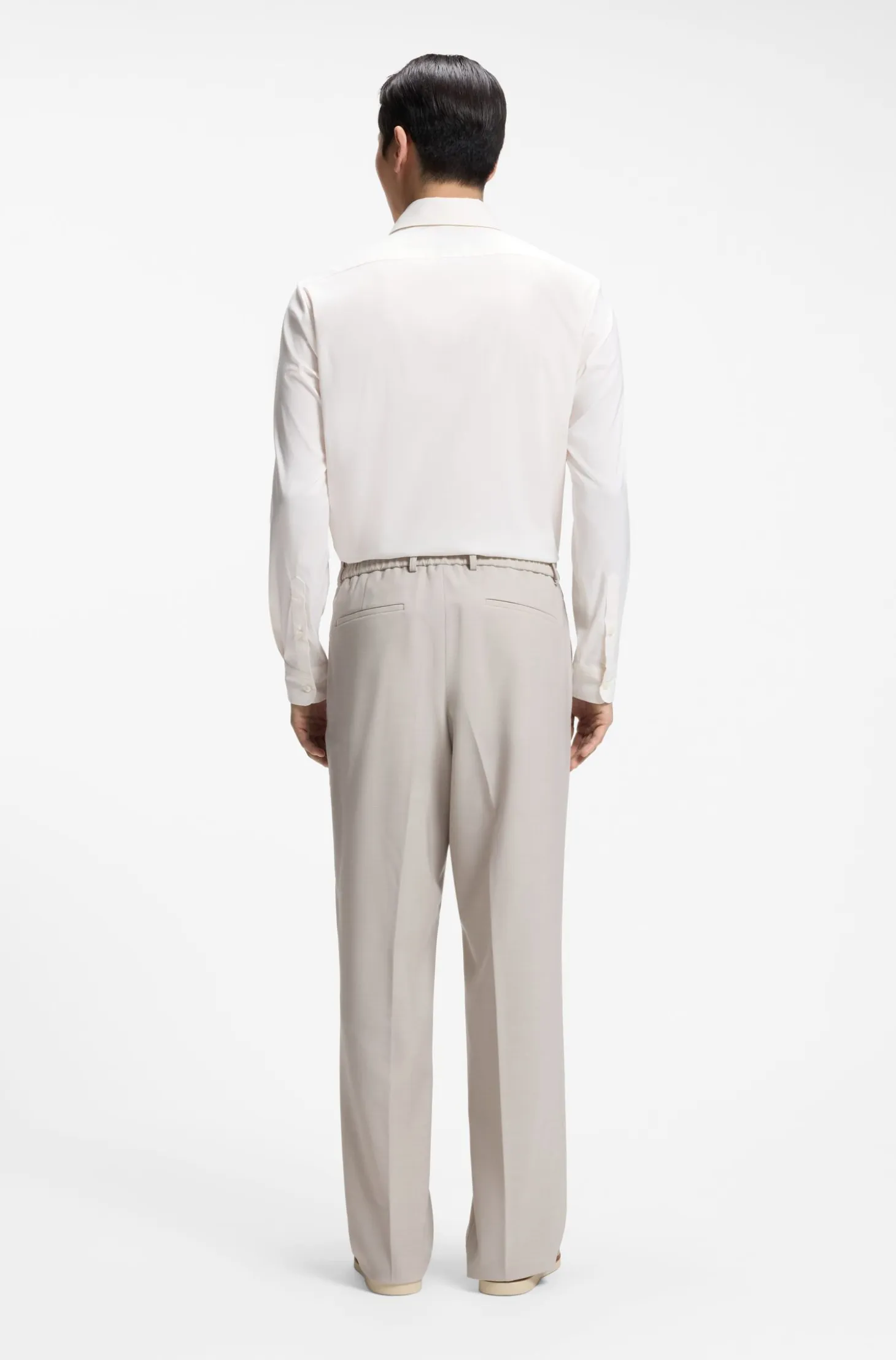 Performance regular-fit shirt with micro pattern