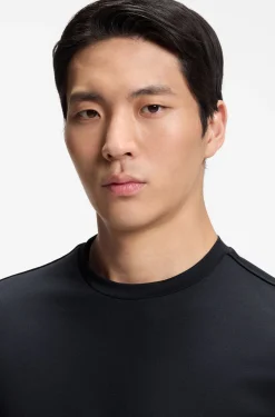Performance T-shirt in a cotton blend