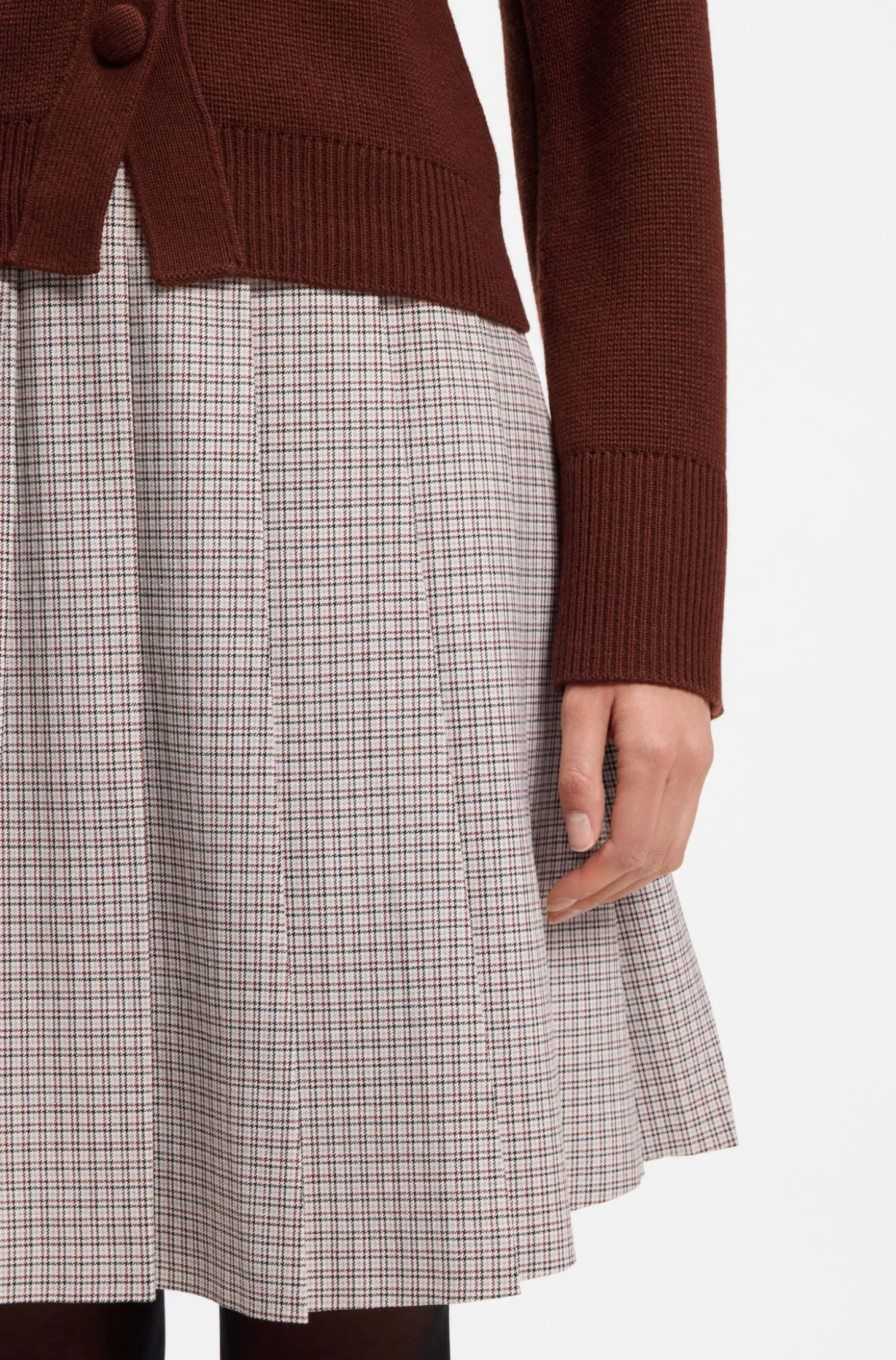 Pleated mini skirt with micro check