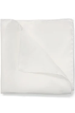 Pocket square in fine silk twill