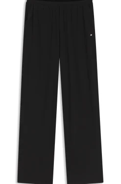 Pyjama bottoms with lace-trimmed pockets