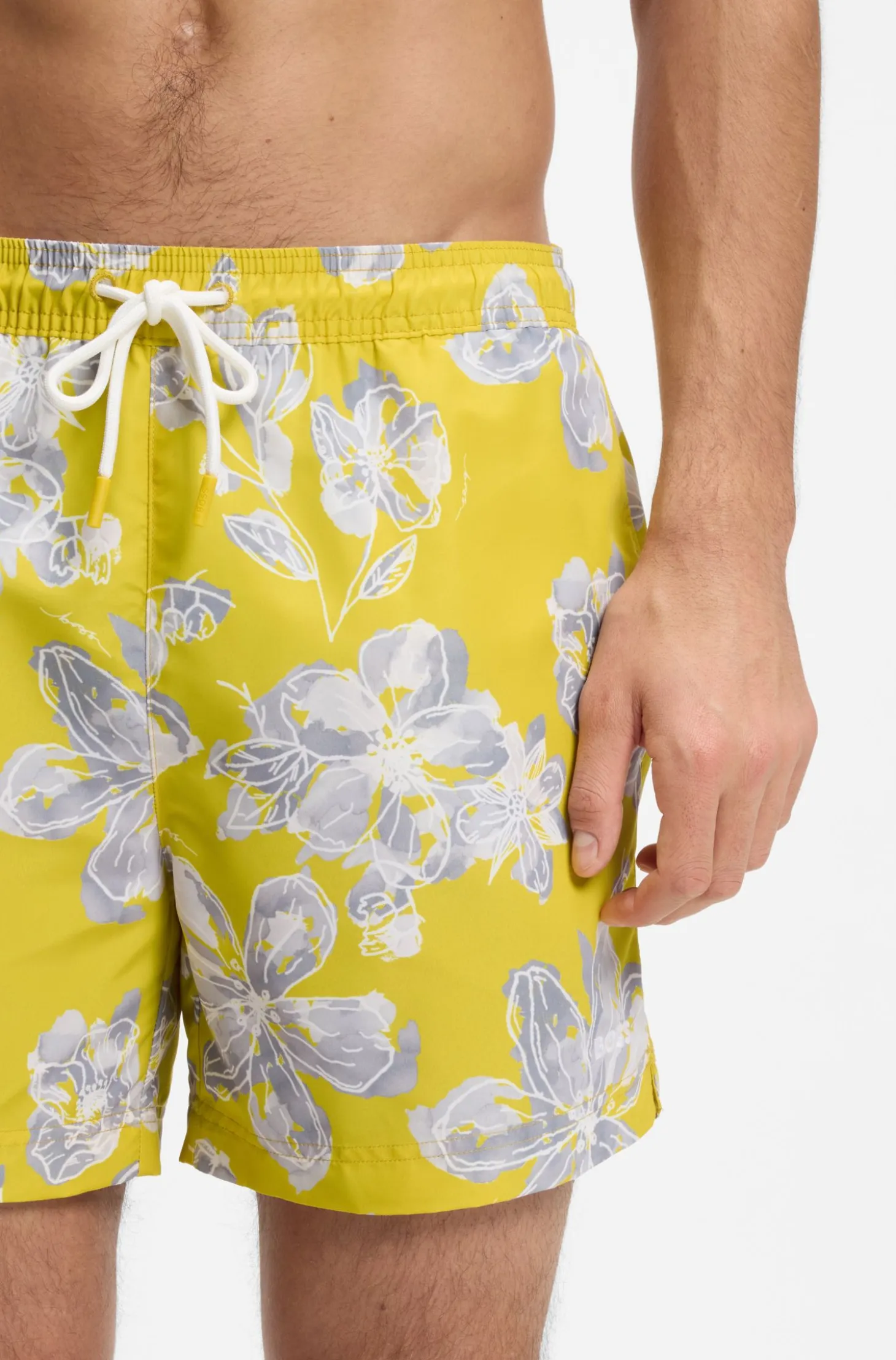Quick-dry swim shorts with all-over print