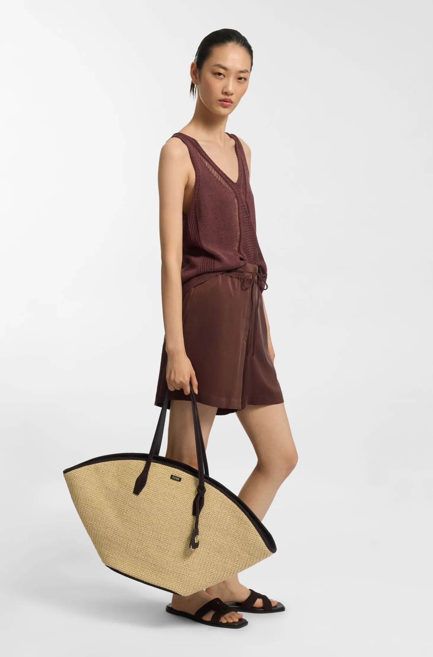 Raffia tote bag with leather trims