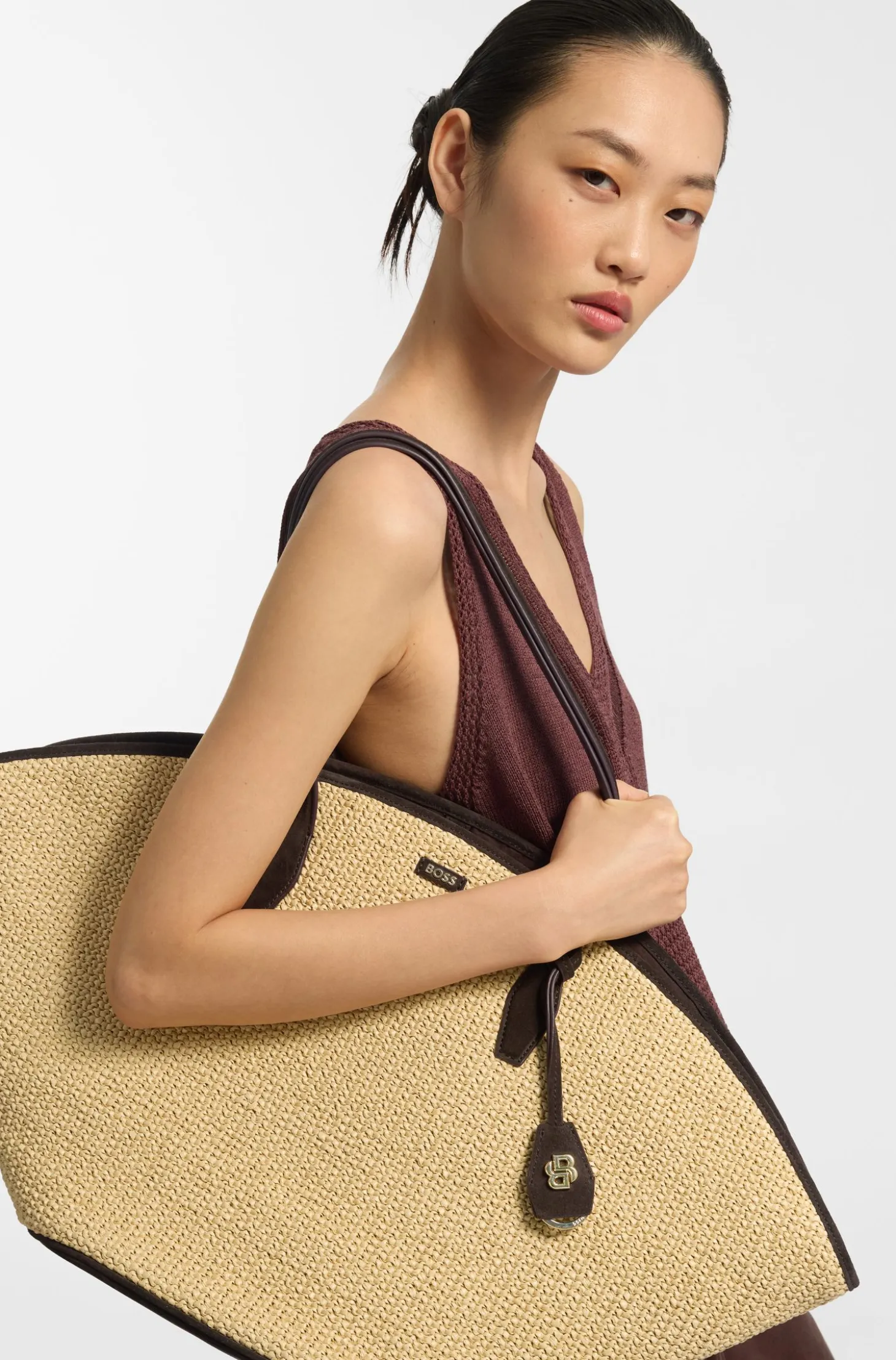 Raffia tote bag with leather trims