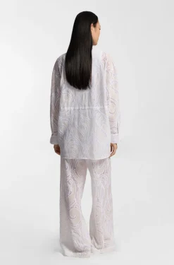 Regular-fit blouse with embroidered flowers