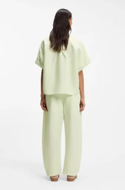 Regular-fit blouse with rolled cuffs
