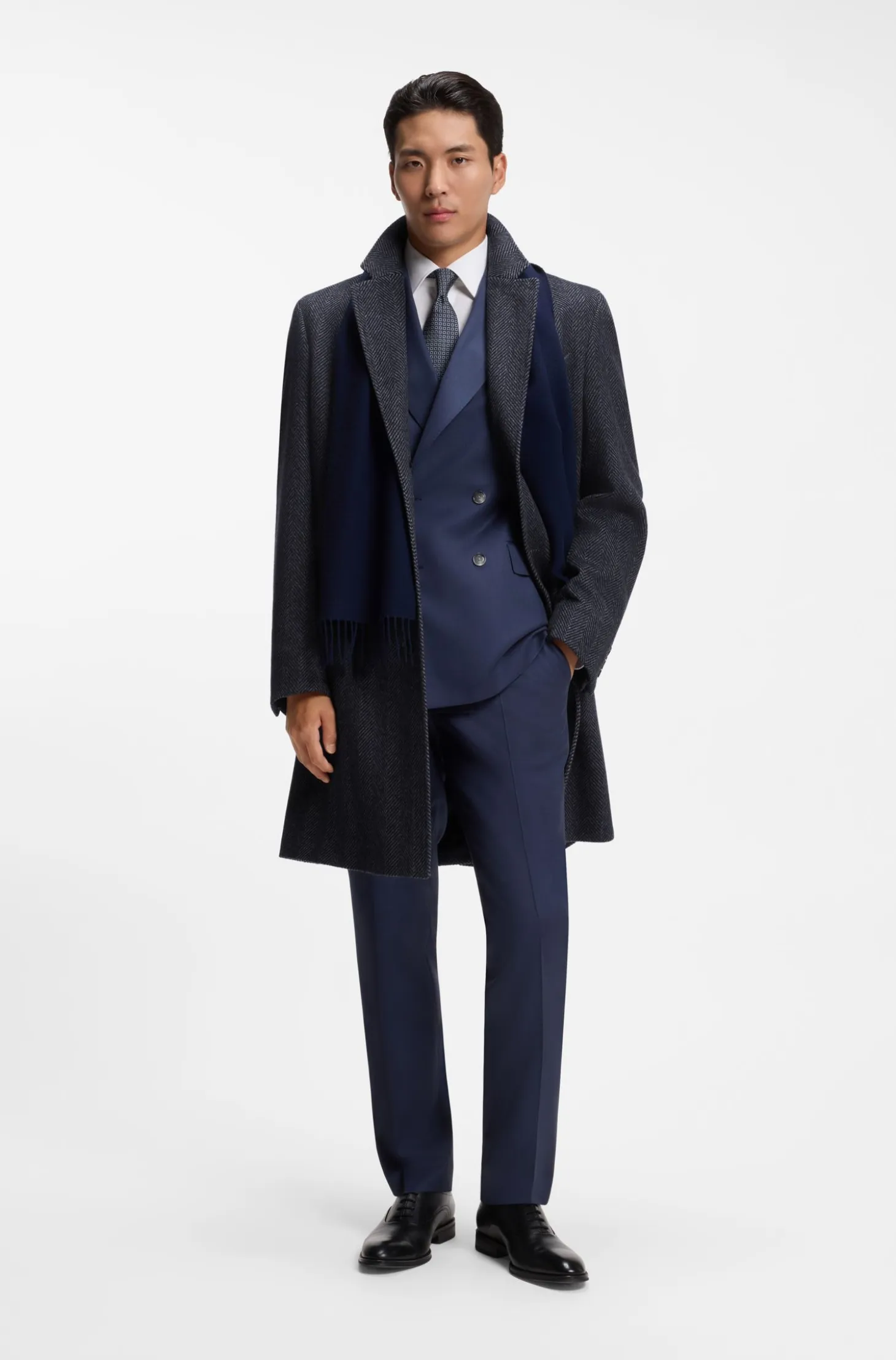 Regular-fit coat in herringbone wool with cashmere