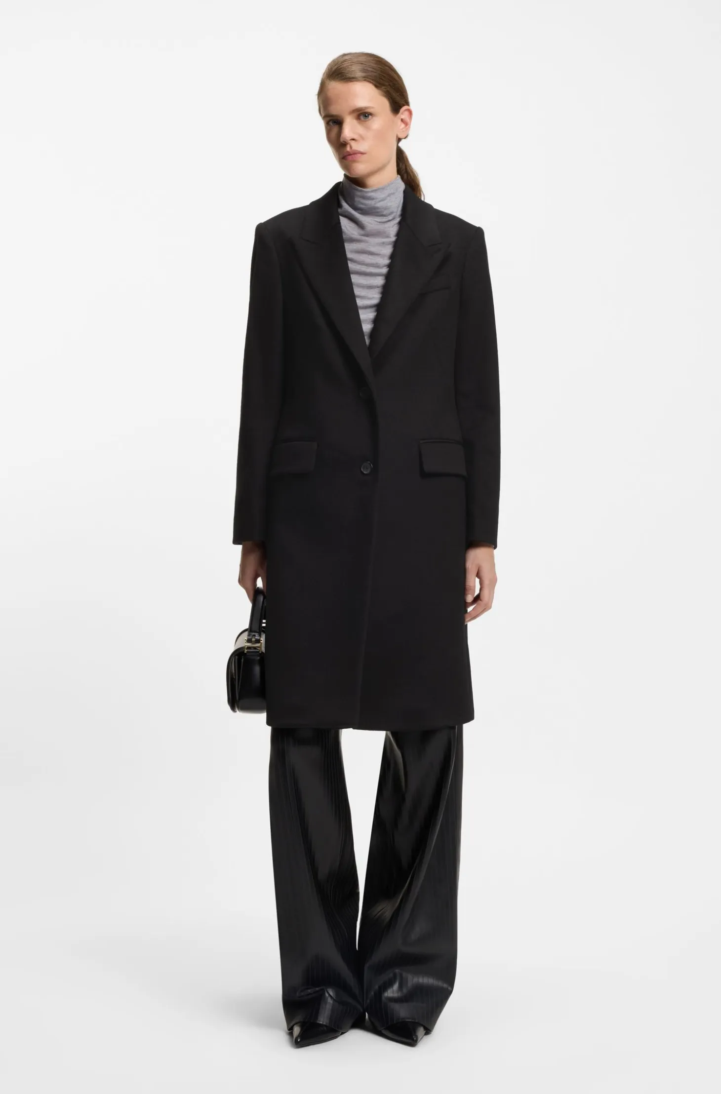 Regular-fit coat in wool with peak lapels