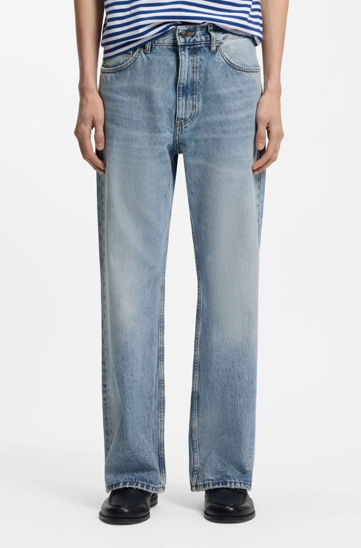 Regular-fit jeans in blue denim with flared leg