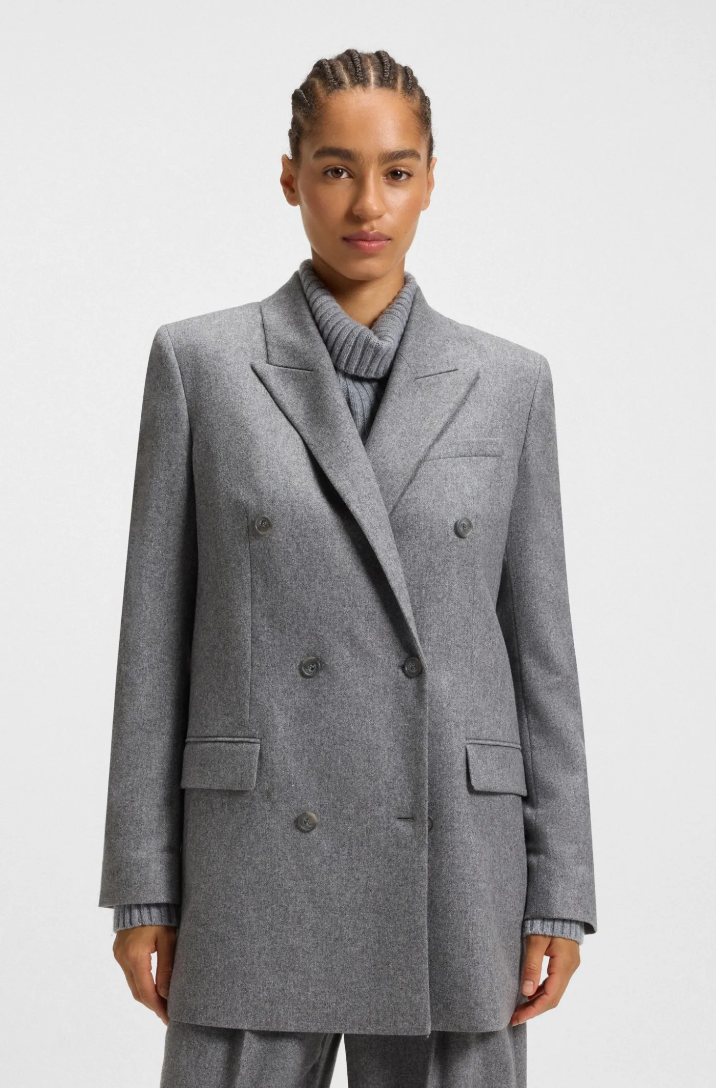 Regular-fit long-length blazer in soft flannel
