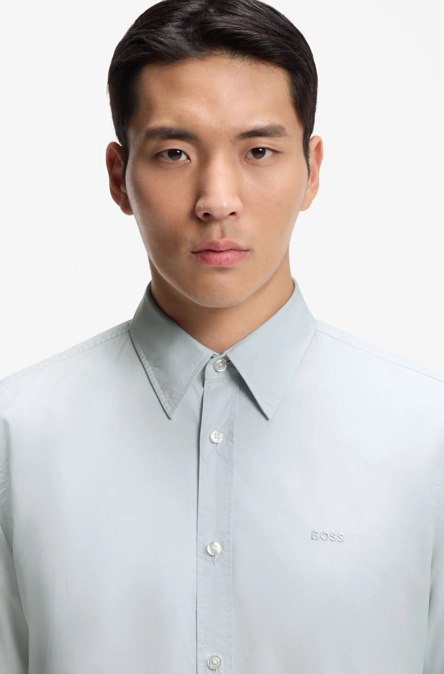 Regular-fit shirt in cotton poplin with embroidered logo