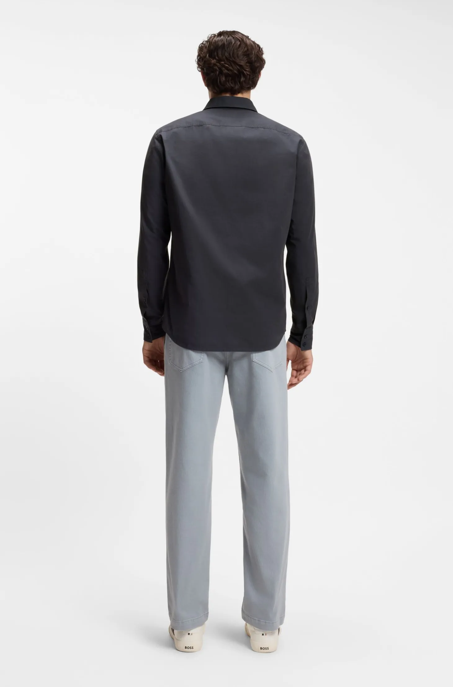 Regular-fit shirt in cotton poplin with embroidered logo