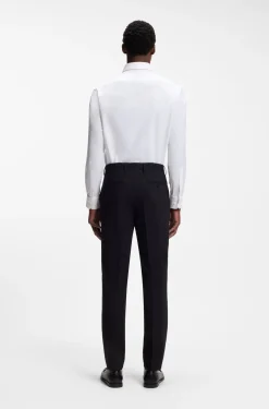 Regular-fit shirt in performance-stretch twill