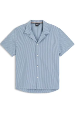 Regular-fit shirt in seersucker fabric