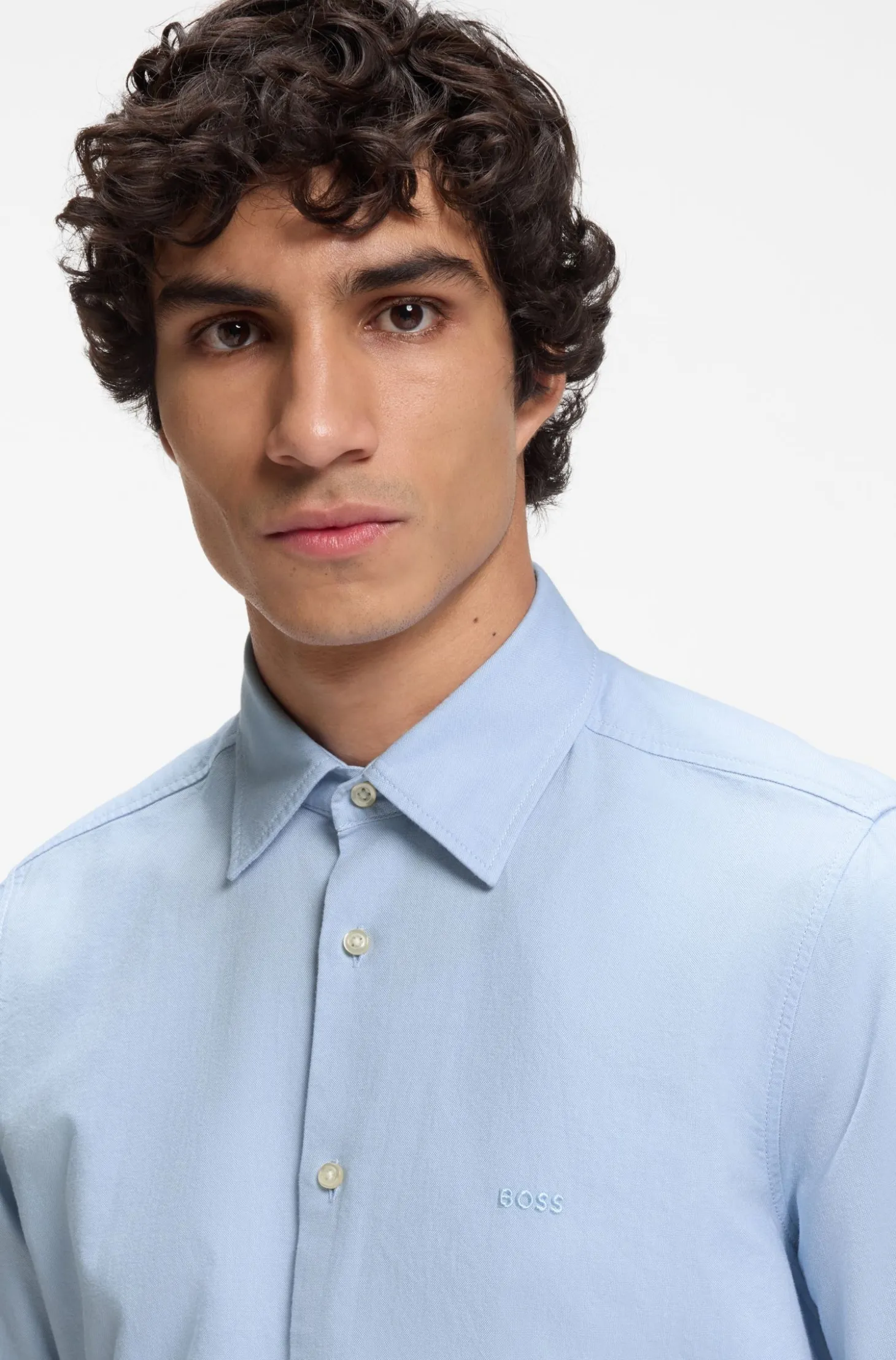 Regular-fit shirt in soft-washed Oxford cotton