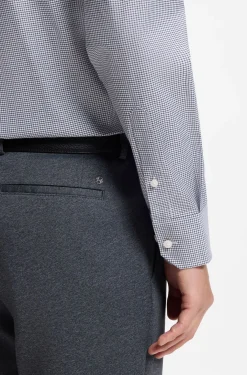 Regular-fit shirt in structured stretch cotton