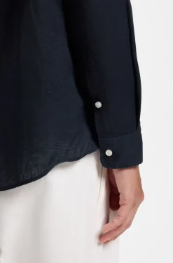 Regular-fit shirt in washed linen