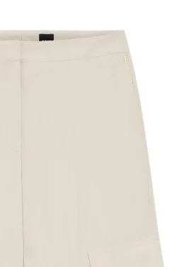 Regular-fit trousers in crepe with cargo pockets