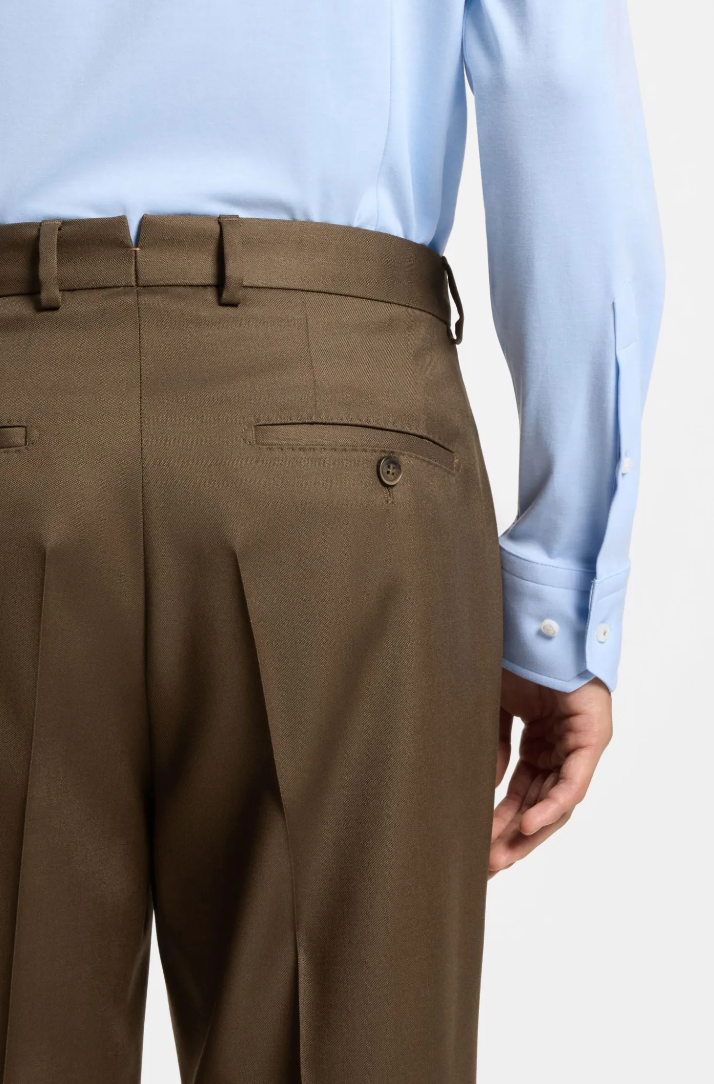 Regular-fit trousers in virgin and textured wool