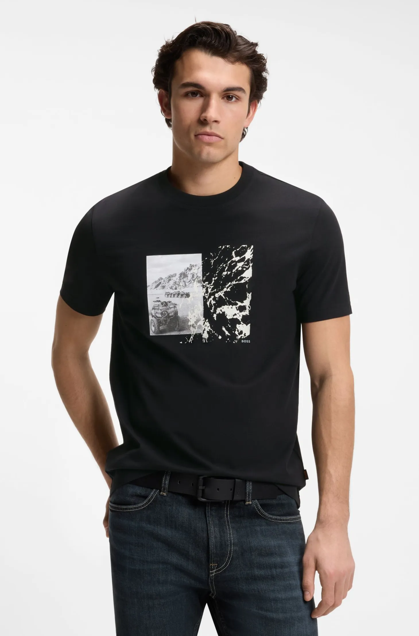 Regular-fit T-shirt in lightweight cotton jersey