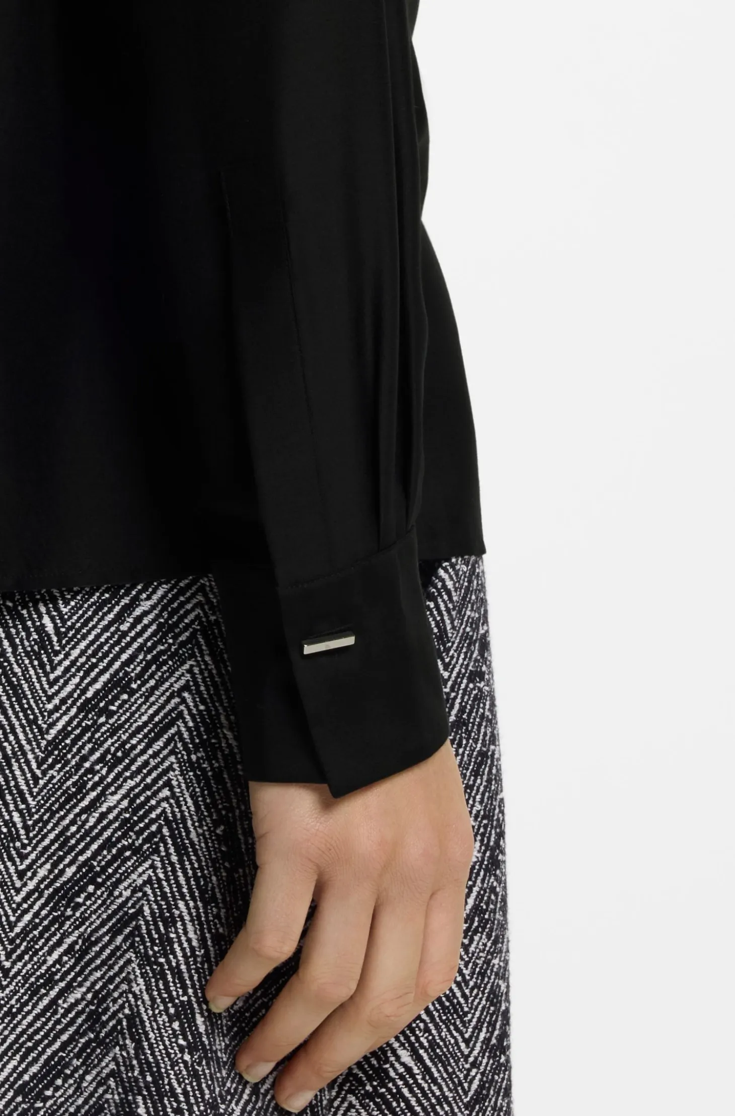 Regular-fit tuxedo-inspired blouse with pintuck pleats