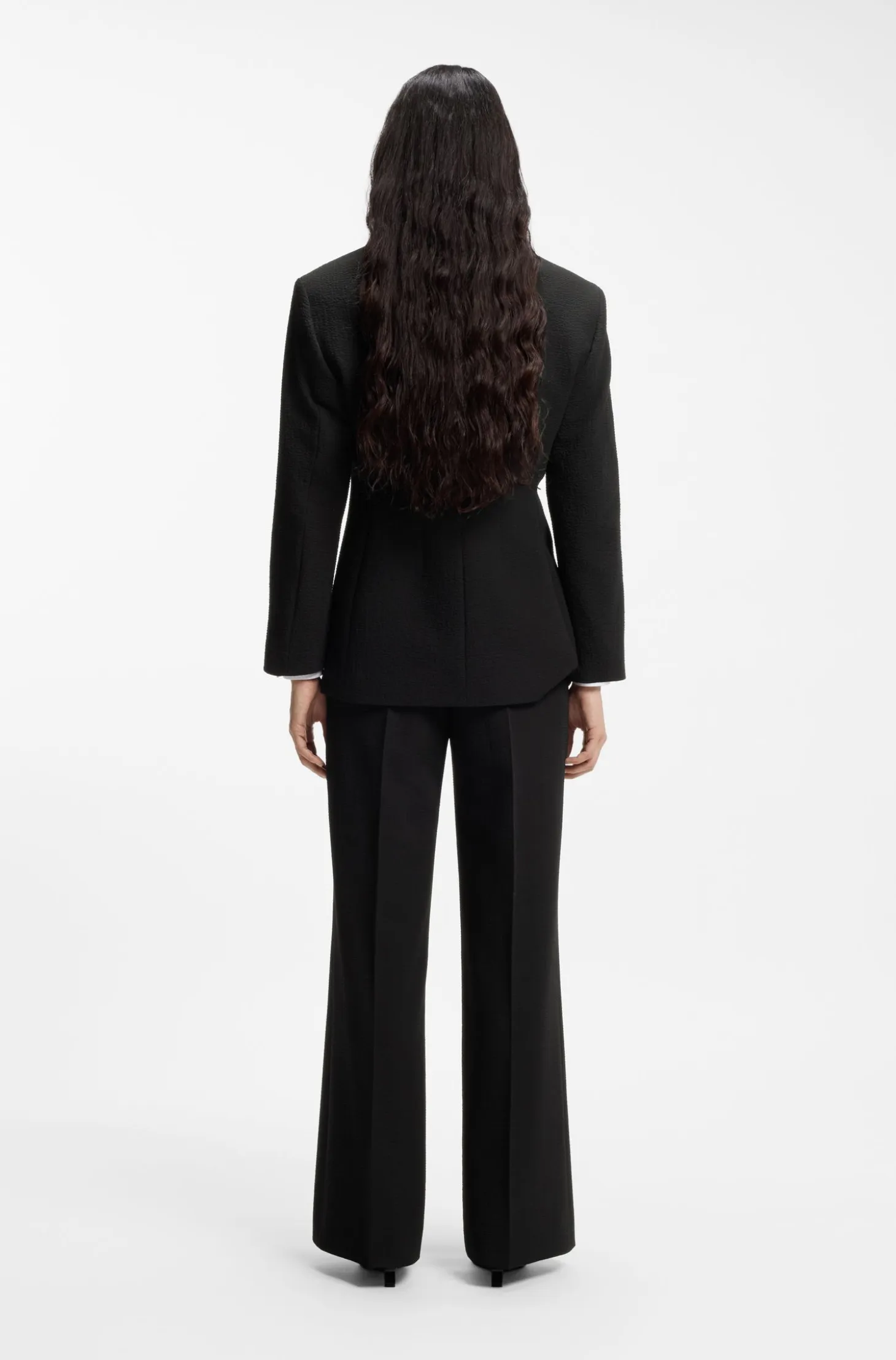 Relaxed-fit blazer in seersucker with chain belt