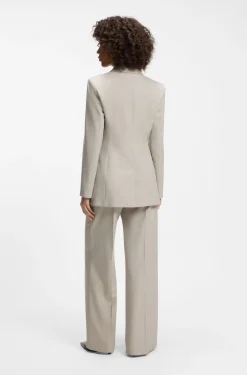 Relaxed-fit blazer with double-breasted closure