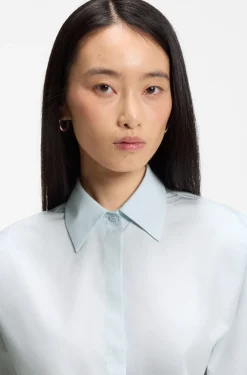 Relaxed-fit blouse in cotton poplin with point collar