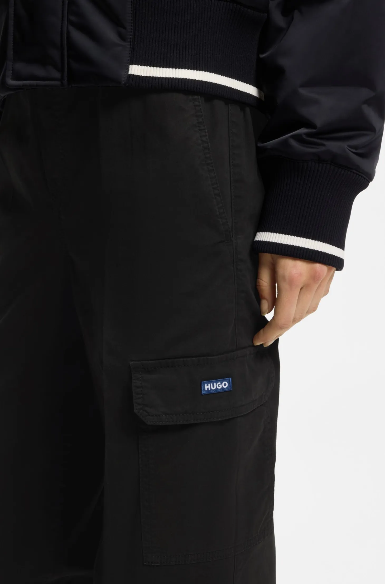 Relaxed-fit cargo trousers in stretch cotton