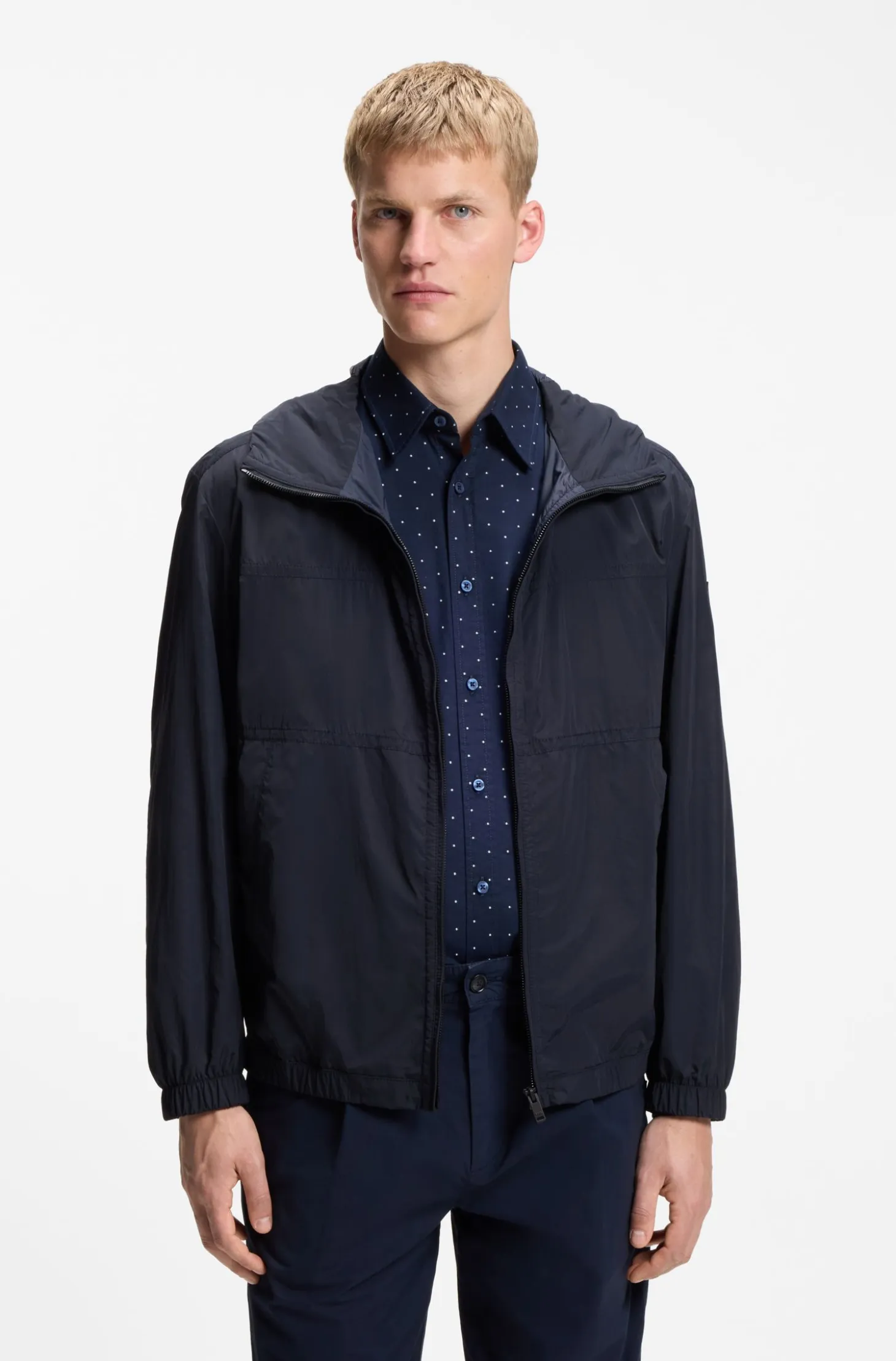 Relaxed-fit hooded jacket in water-repellent fabric