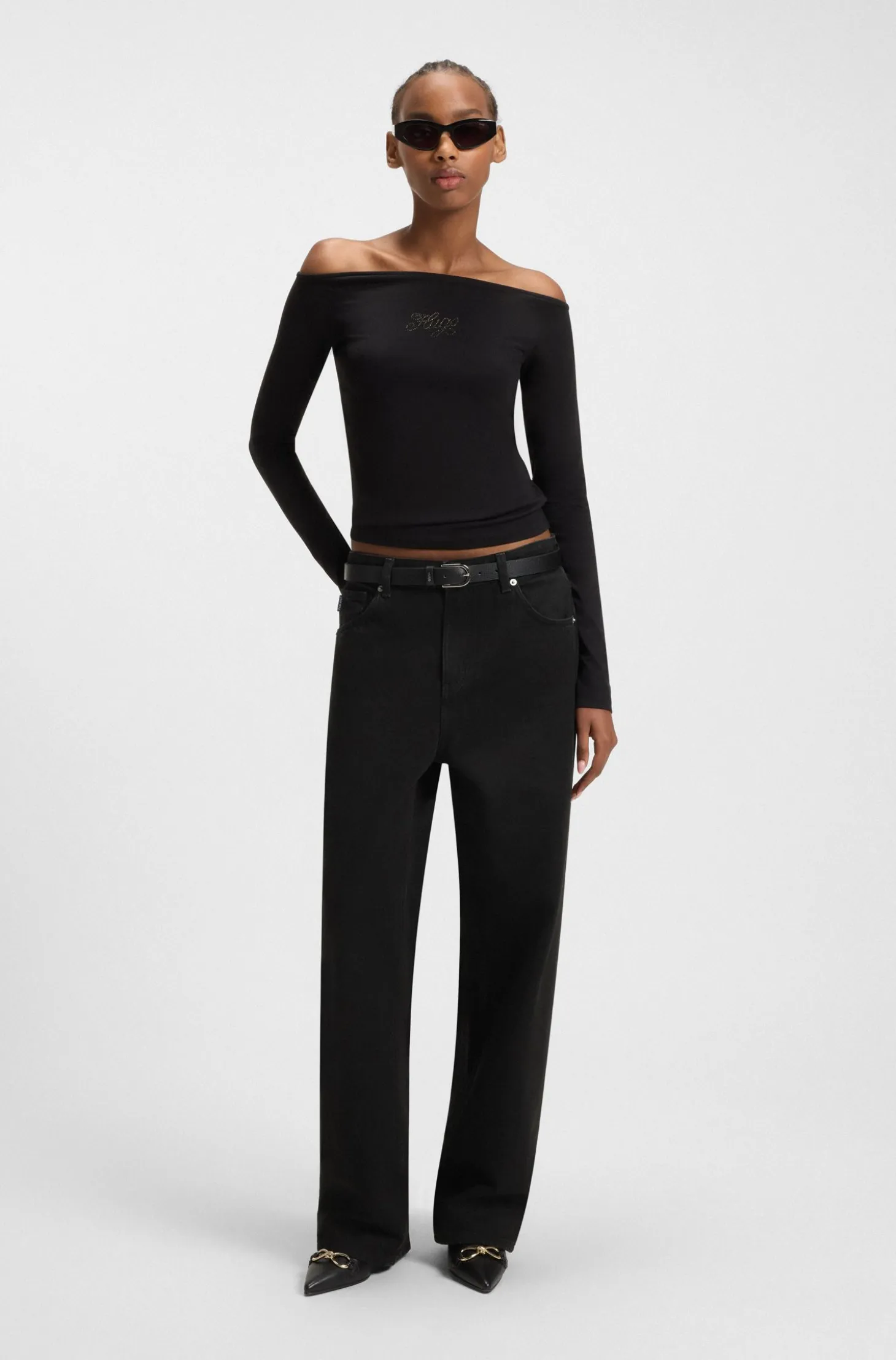 Relaxed-fit jeans in black denim