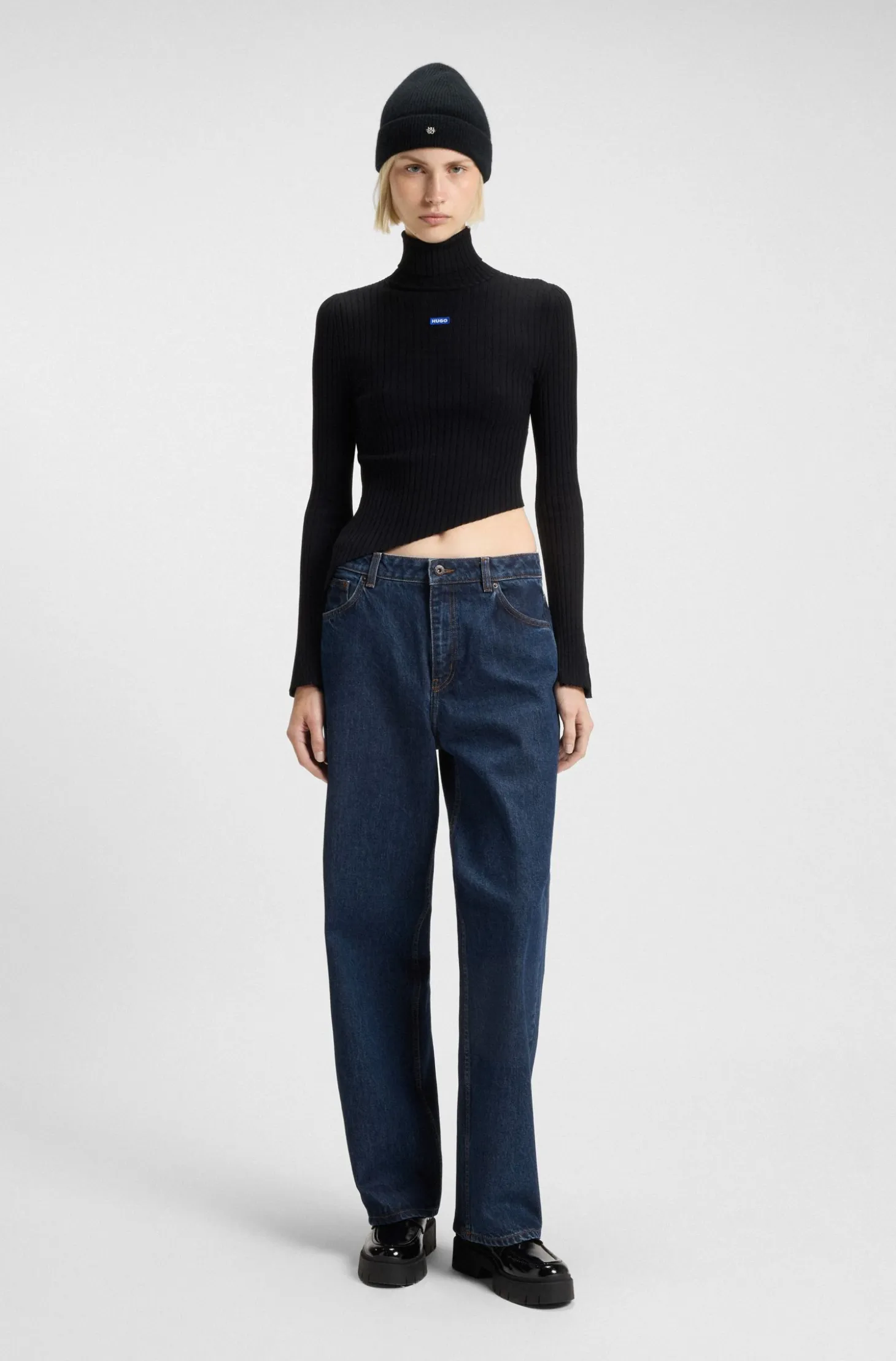 Relaxed-fit jeans in rinse-washed blue denim