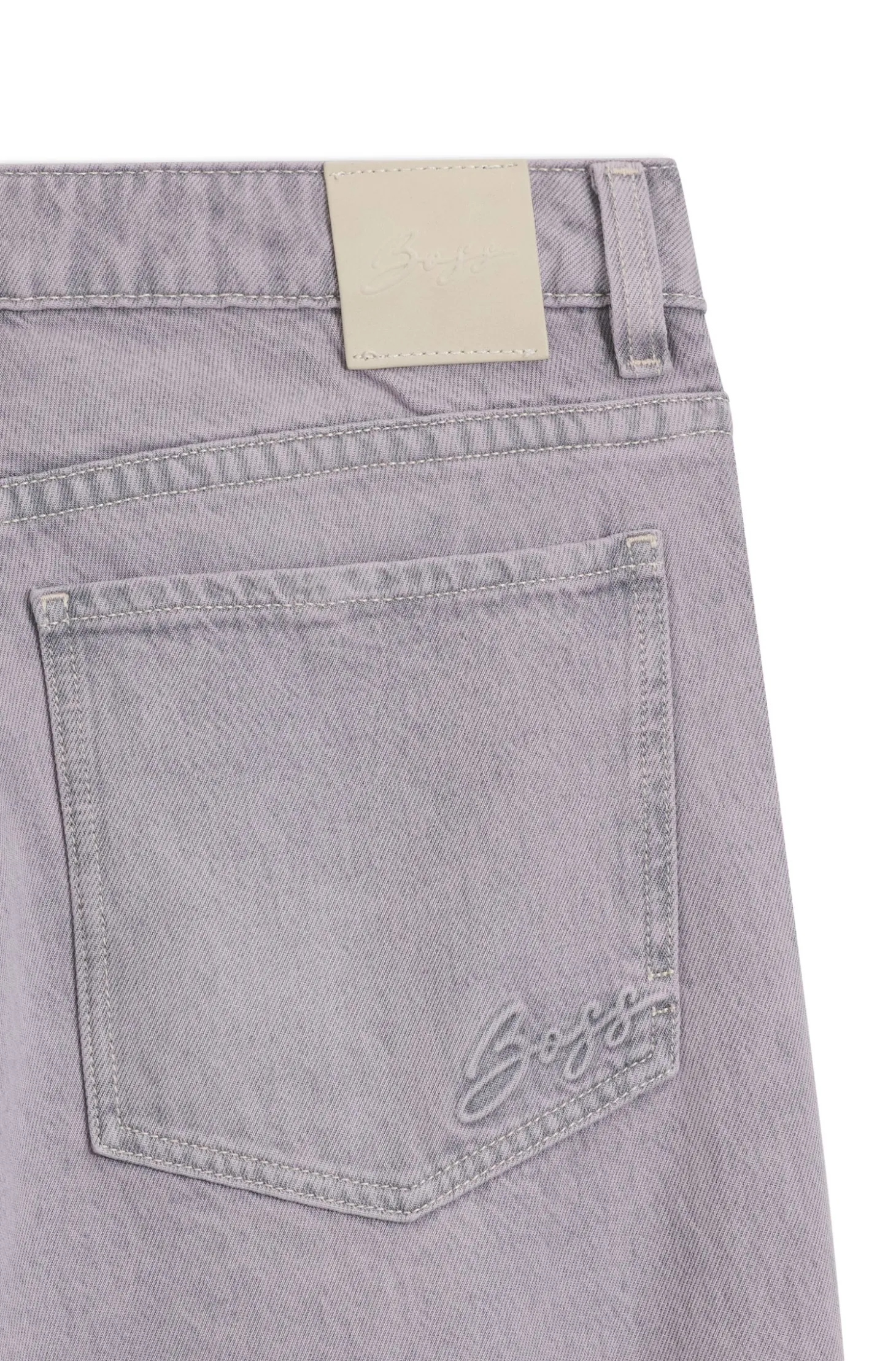 Relaxed-fit jeans with wide leg
