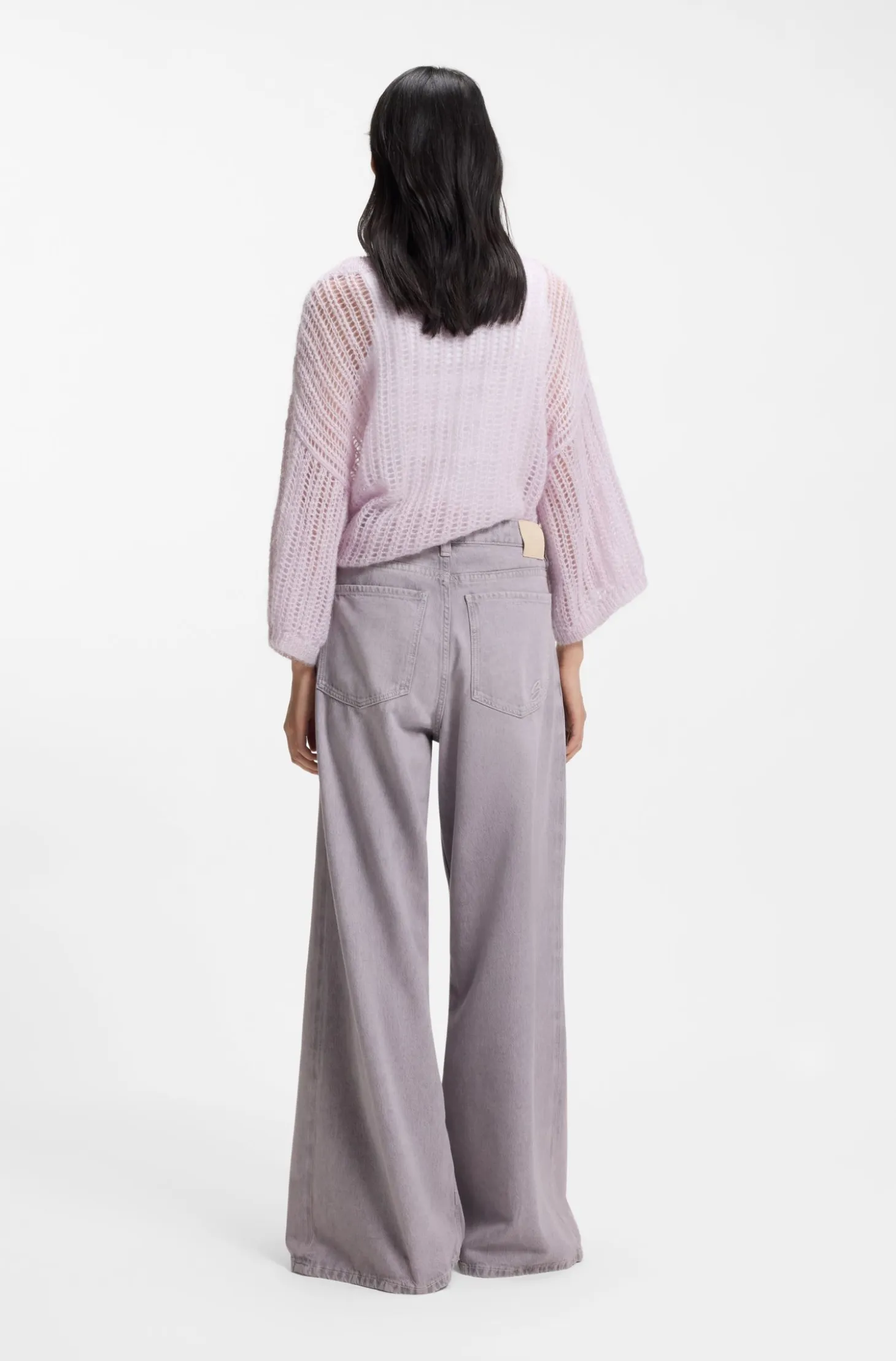 Relaxed-fit jeans with wide leg