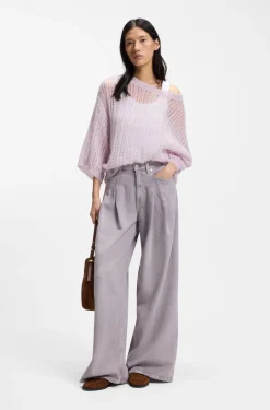 Relaxed-fit jeans with wide leg