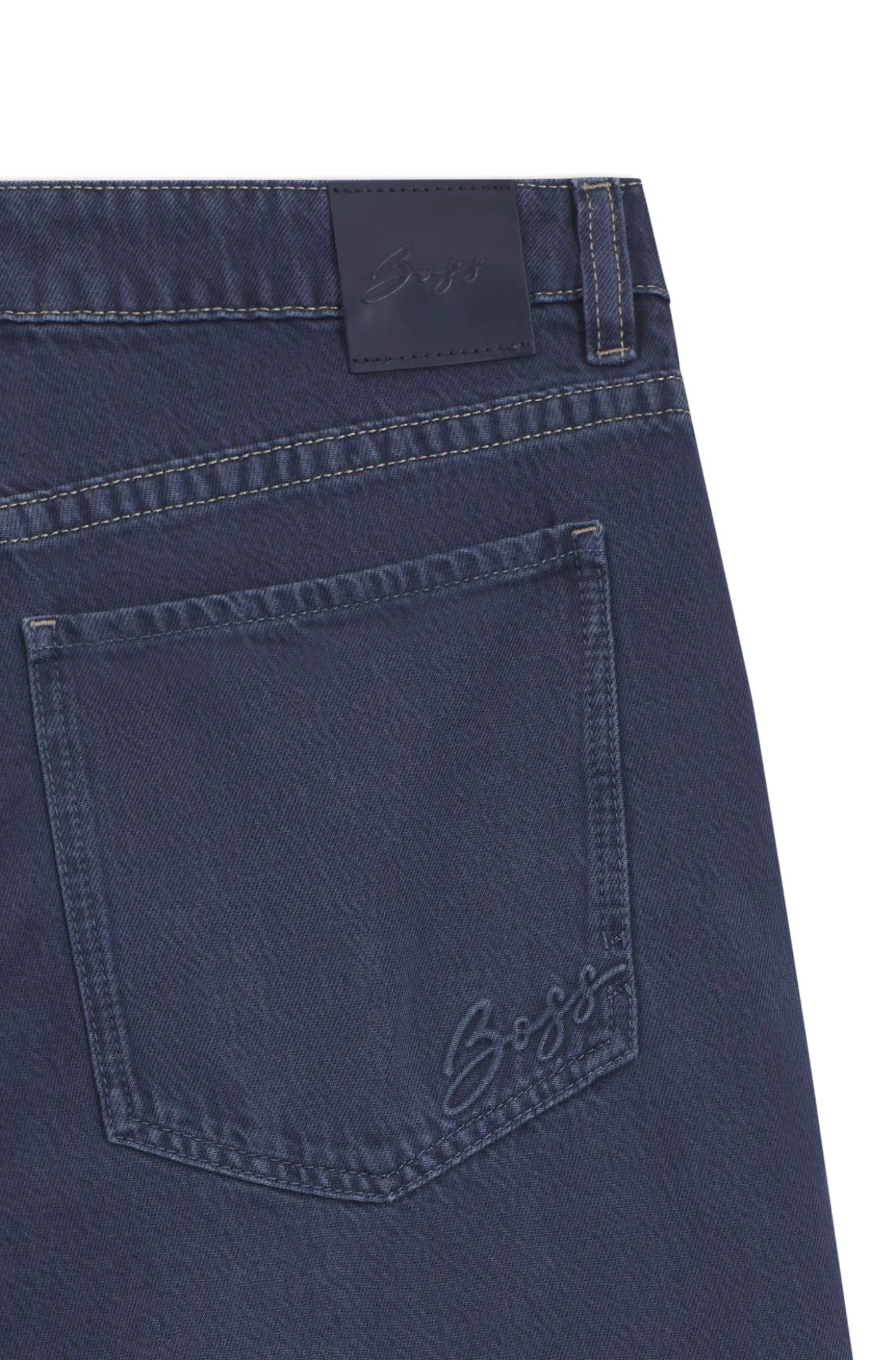 Relaxed-fit jeans with wide leg